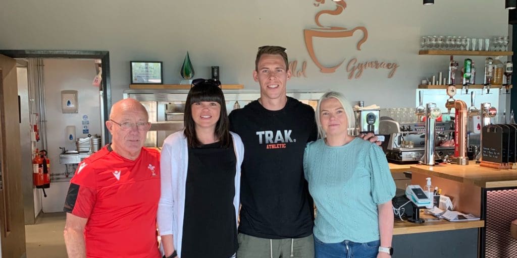 Welsh rugby star Liam Williams joins Oil 4 Wales’ team of regional ambassadors