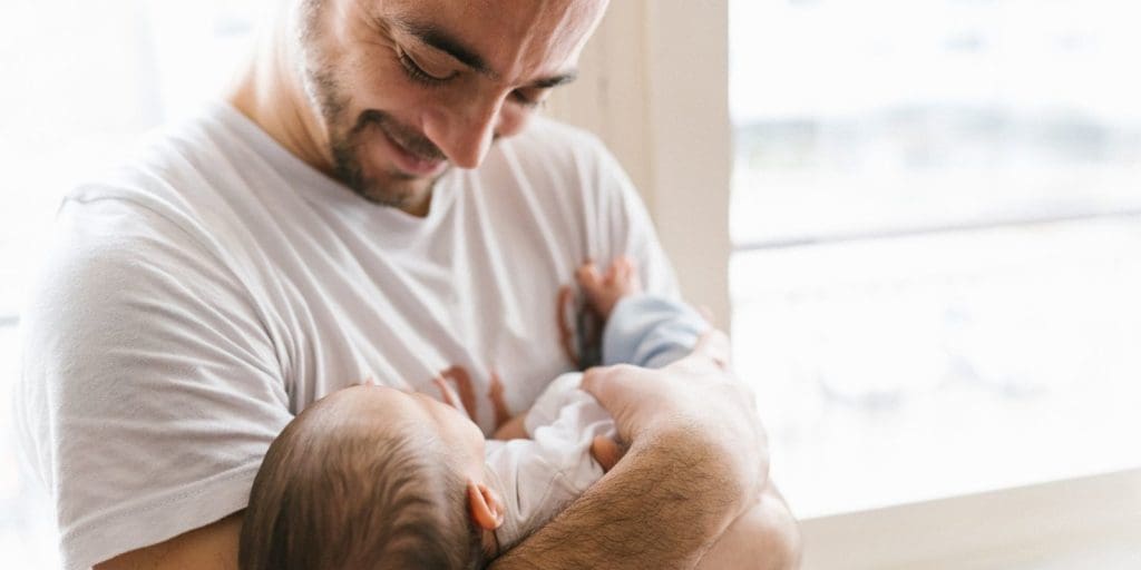 Almost half of employers support extending statutory paternity leave and pay