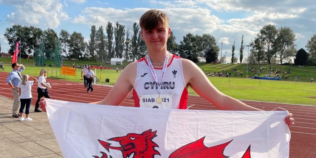 Welsh teenager smashes Discus World Record again