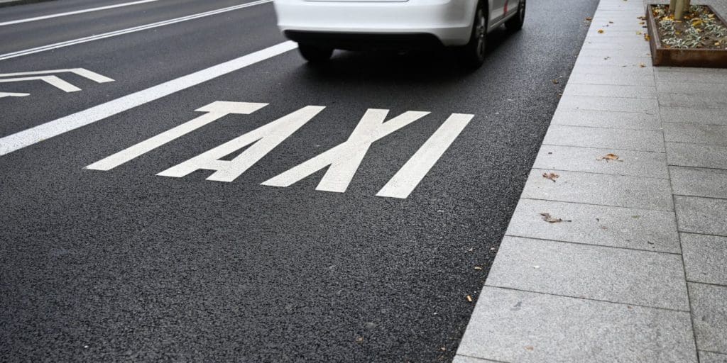 Illegal ‘taxis’ warning in Merthyr Tydfil town centre