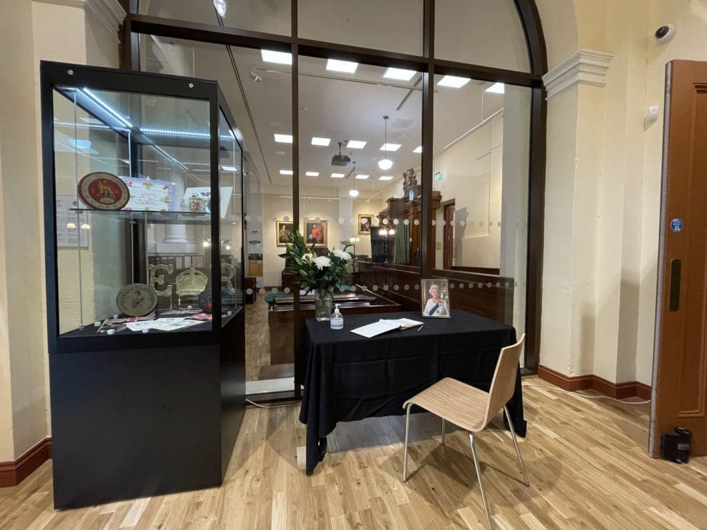 Books of condolence to The Queen opens in Powys