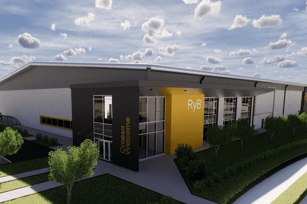 Dudley’s Aluminium reunites with client for major industrial site project