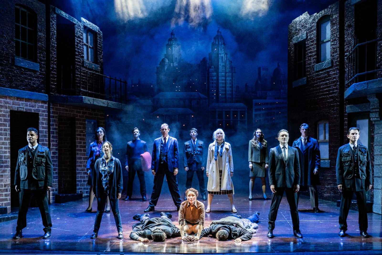Review Blood Brothers, Wales Millennium Centre, Cardiff