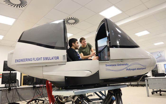 University unveils high-tech space flight simulator