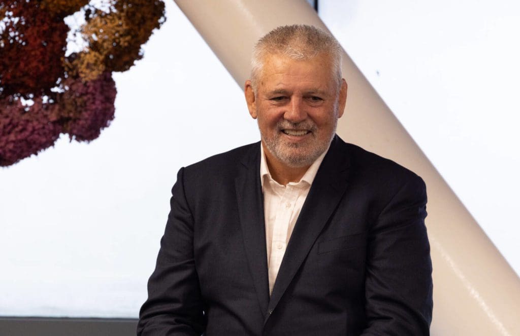 Warren Gatland returns to Welsh rugby to replace Pivac