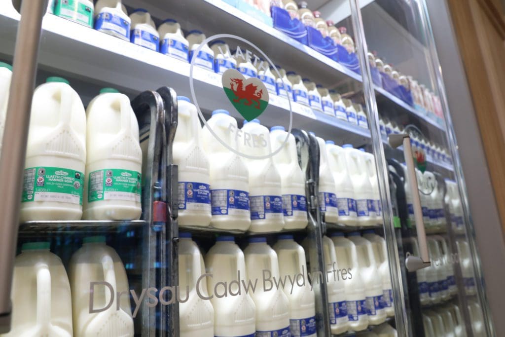 Lidl becomes first supermarket to achieve Cynnig Cymraeg certification