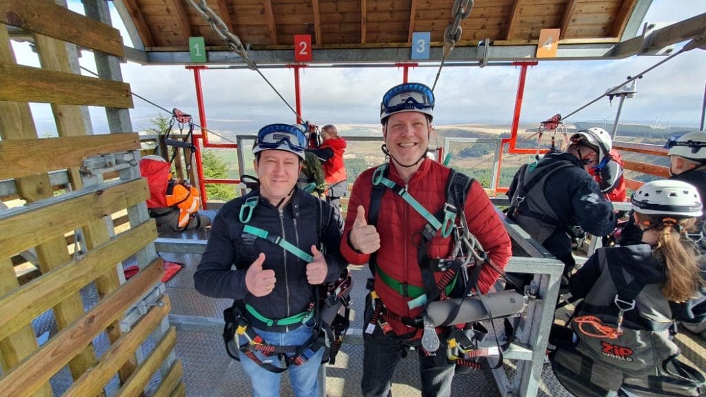 Thrill seekers raise £4340 to support lifesaving work in Wales