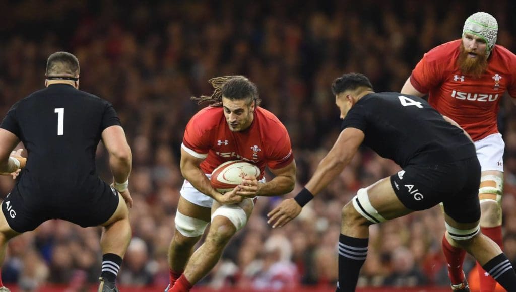 Gatland leads tribute to retiring Josh Navidi