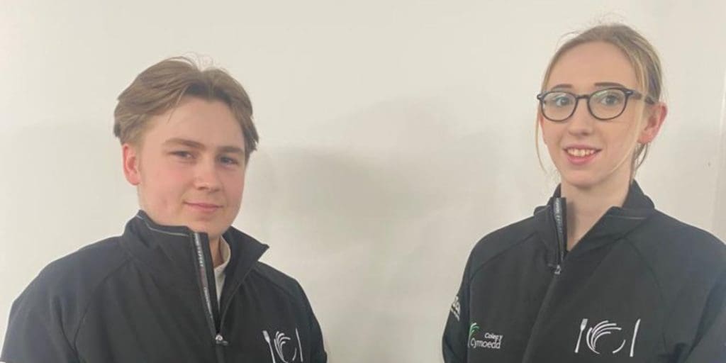 Two Coleg y Cymoedd learners make the finals of prestigious UK chef competition