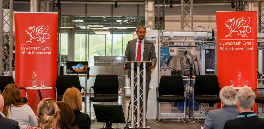 Welsh Government unveils plan to support transforming the manufacturing sector