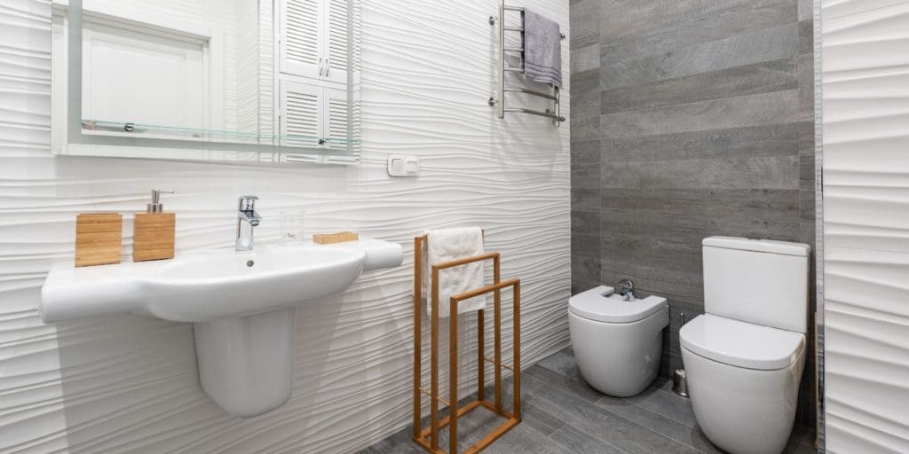 Revamping Your Bathroom: The Benefits of Updating Your Suite