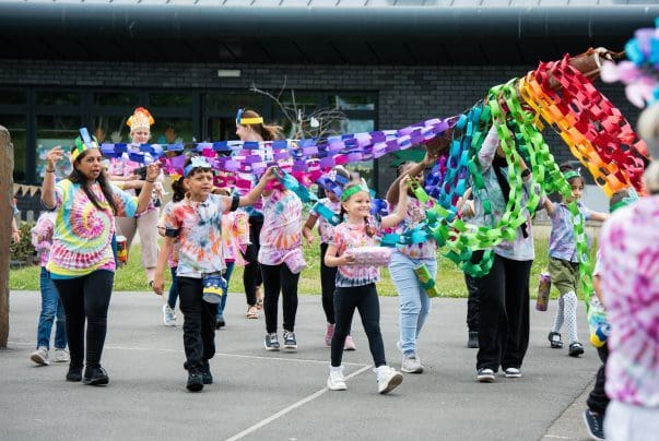 Adamsdown Primary School receives outstanding Estyn report