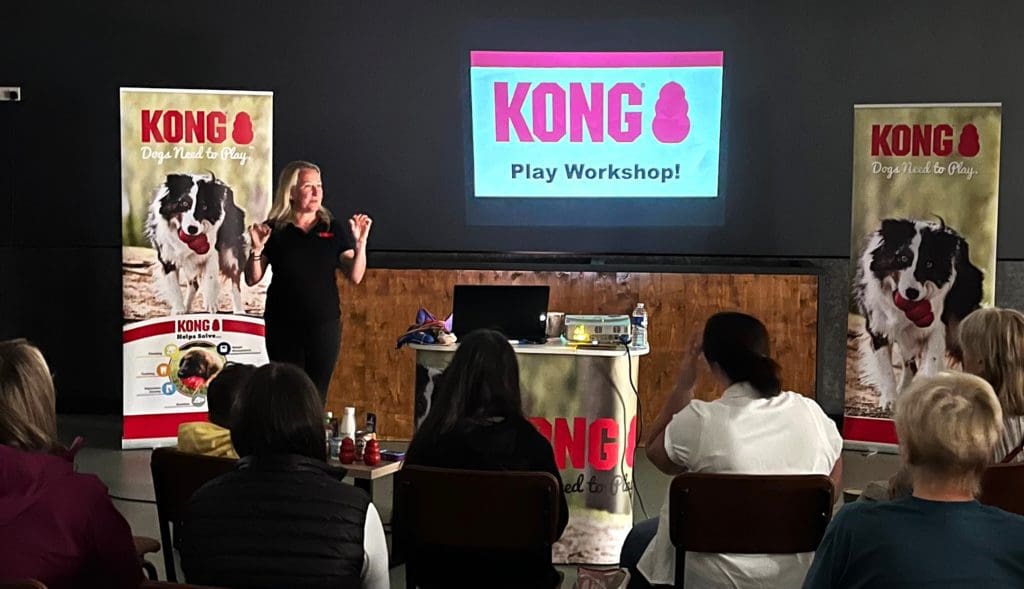 Animal behaviour specialist and leading pet retailer join forces for UK-first dog play expo