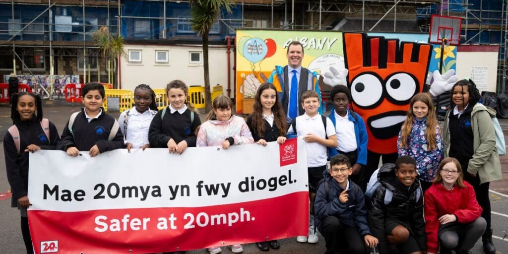 Children across Wales welcome new 20s speed limit on walk to school