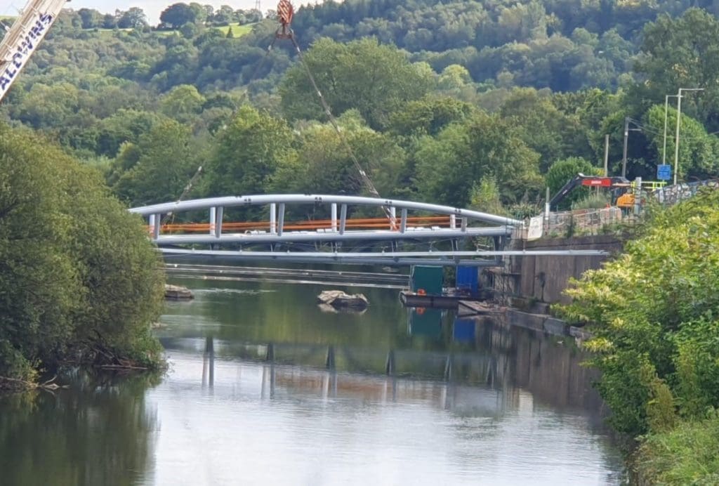 Reopening Cardiff Road in Treforest following successful bridge lift