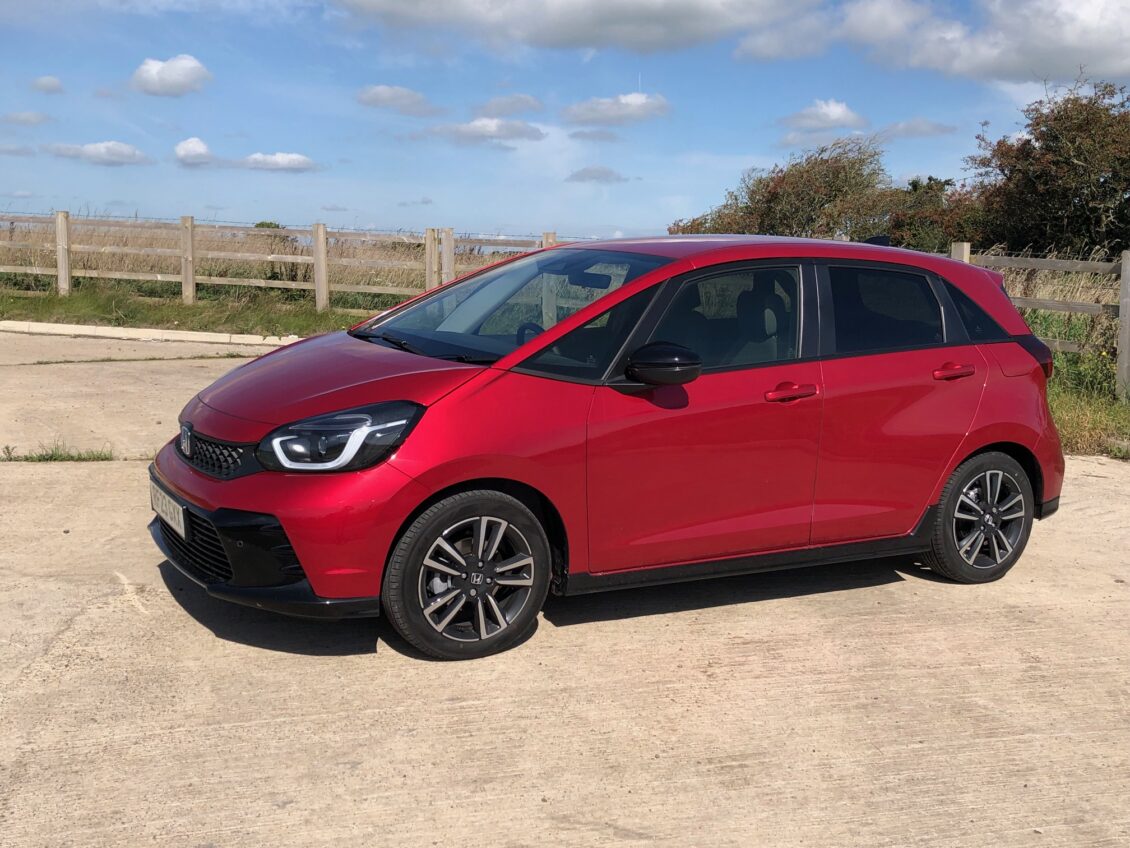 Review Honda Jazz Advance Sport 2023