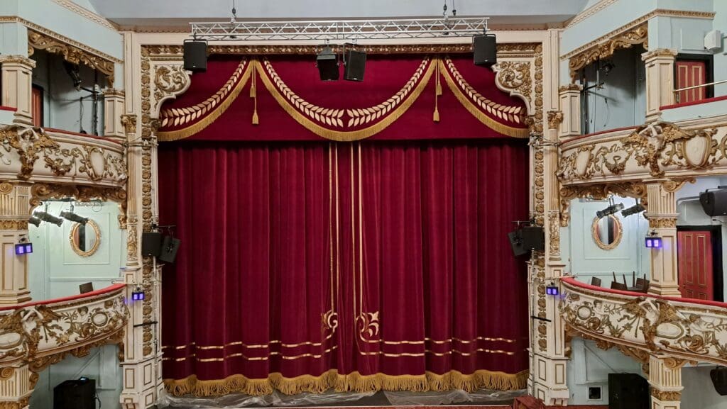 Swansea Grand announces panto for 2025 season