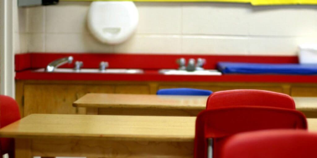 Welsh high school moves online due to faulty heating system