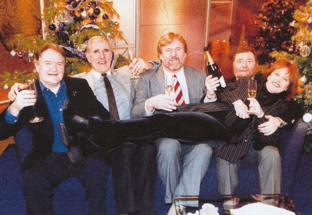 Rugby legend Ray Gravell revealed as mystery figure who paid to get iconic singer out of jail early