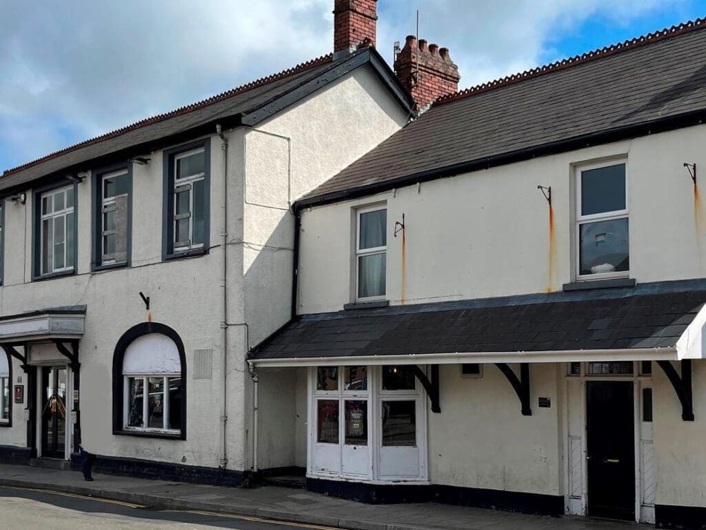Former Caerphilly pub sold to Amber Taverns