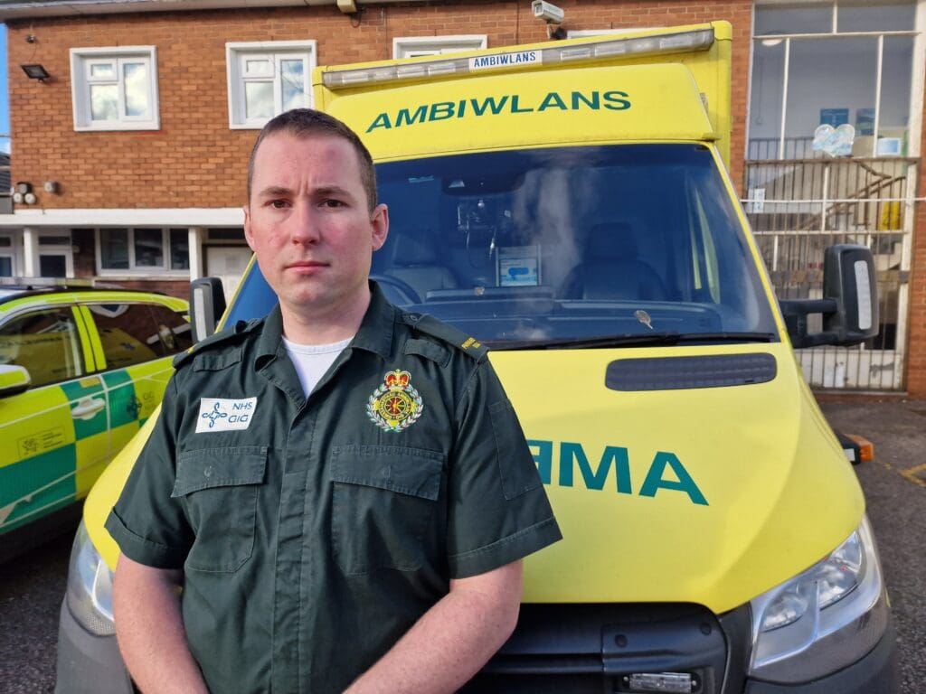 Paramedic sworn and spat at by man he was trying to help