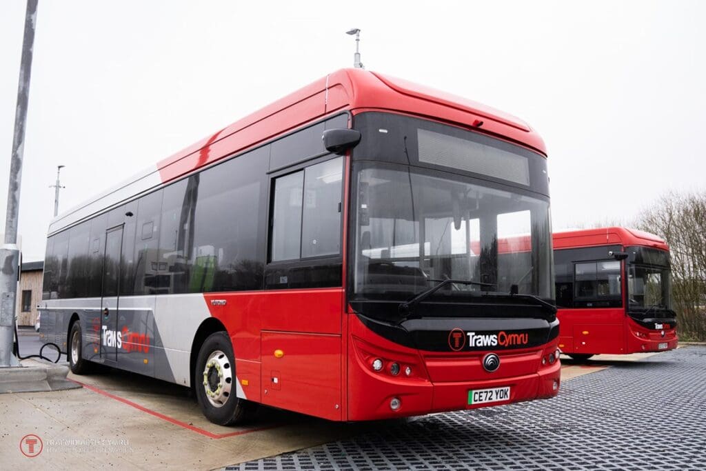 New route and electric buses for North Wales