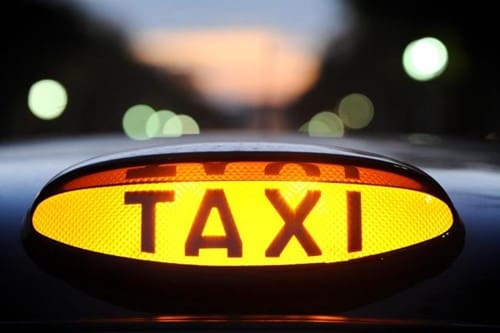 Unlicenced taxi driver in Pontypridd hit with fines