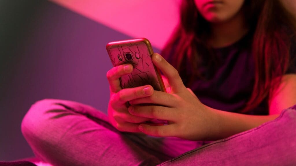 Pupils get together to make a difference online to mark Safer Internet Day 2024