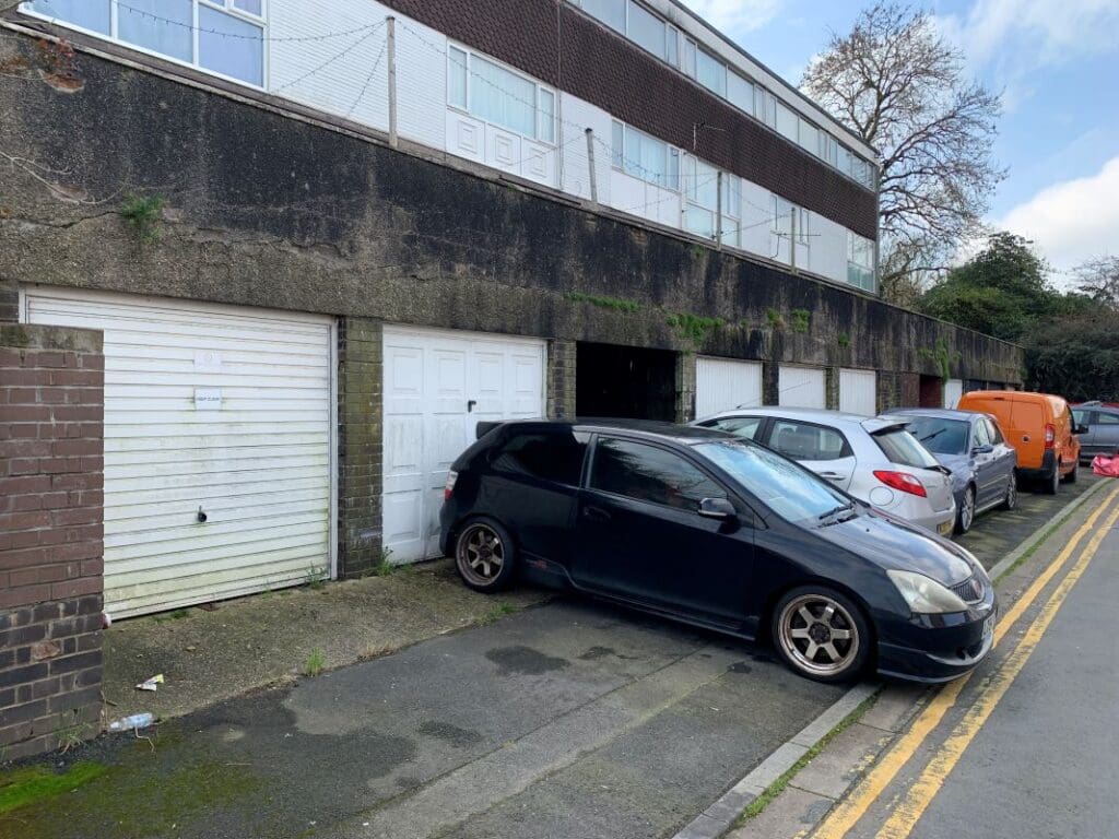 Newport garage for sale at £1 could be the bargain of the year