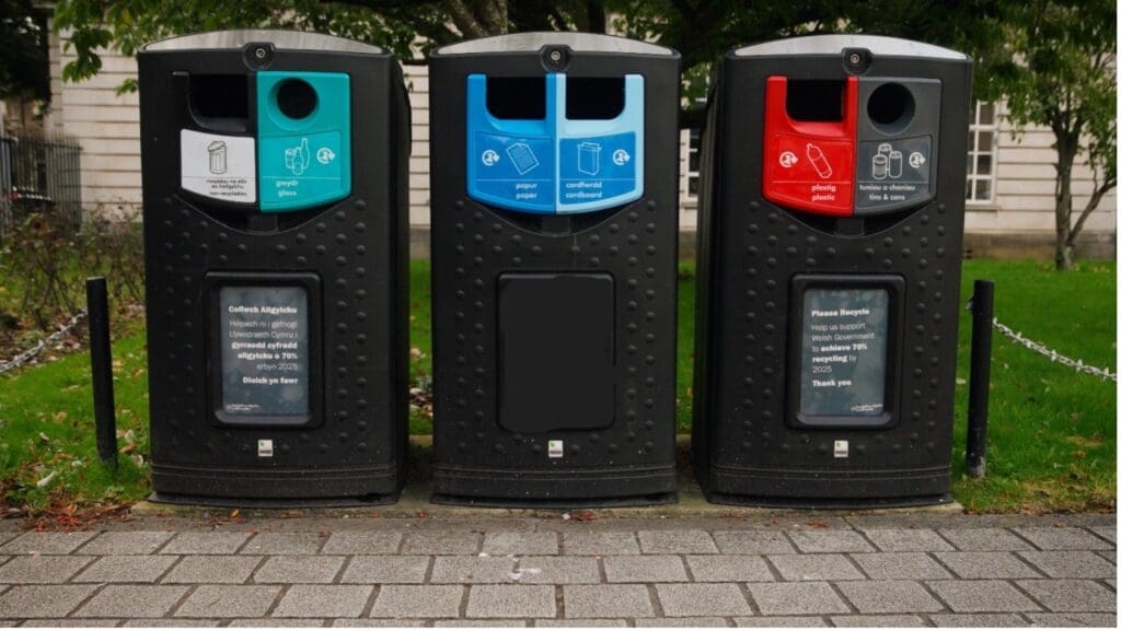 The new workplace recycling law is coming