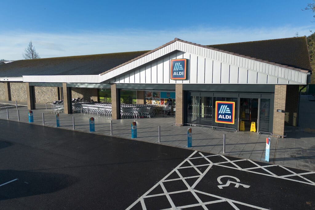 Aldi store reopens in Cardiff following major refurbishment