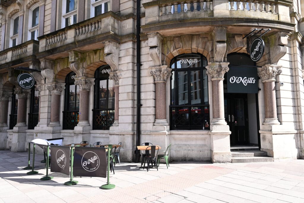 Popular Cardiff local serves up brand-new look and menu