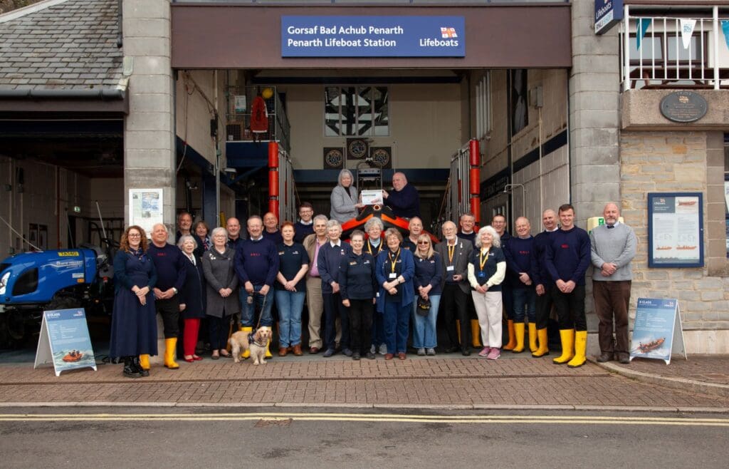 Vale of Glamorgan honours local RNLI volunteers