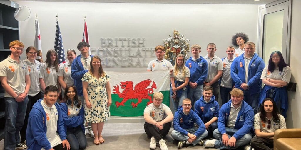 Cardiff and Vale College Business and Computing learners go to California