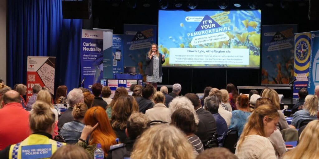 Large Turnout Speaks Volumes at Talking Event