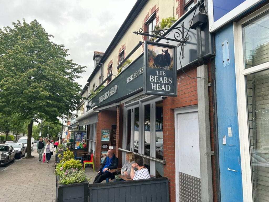 Popular pub in Penarth set to reopen under new ownership