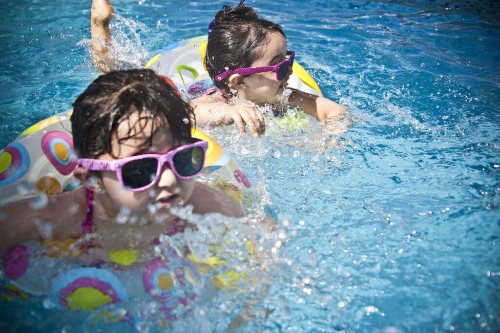Why Swim Classes Are the Perfect Extracurricular Activity for Kids
