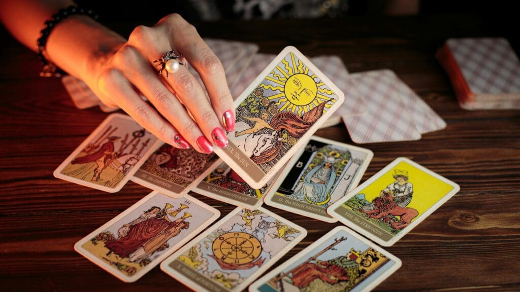 Insightful Tarot and Astrology Guidance: 6 Practical Tips to Follow
