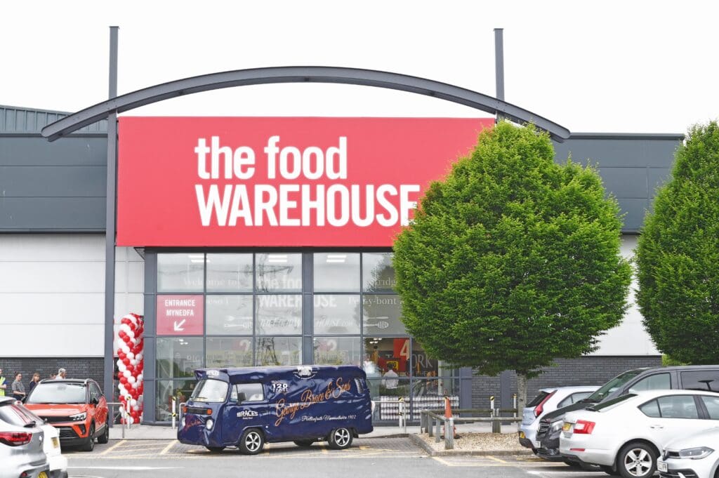 Iceland opens brand new food warehouse in Bridgend