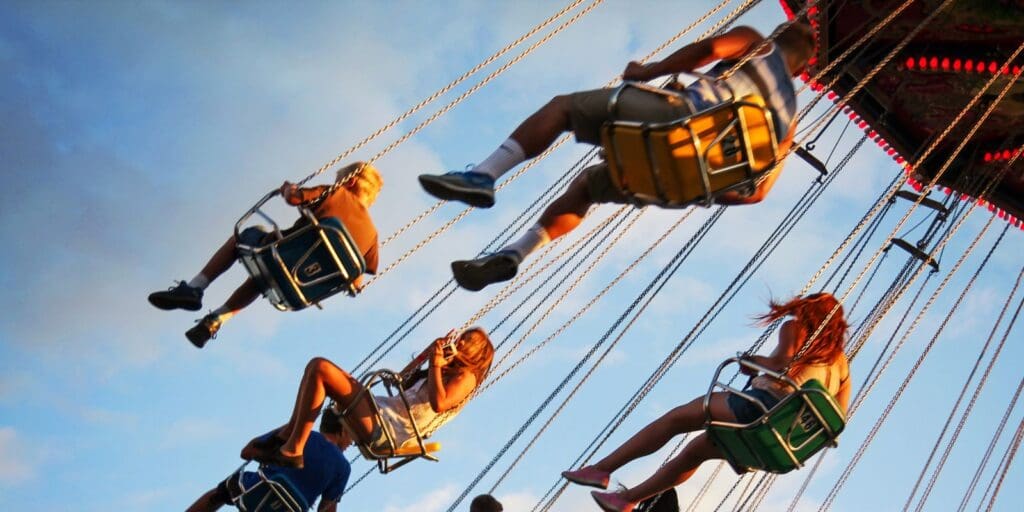 Top 3 popular theme parks to visit in the UK