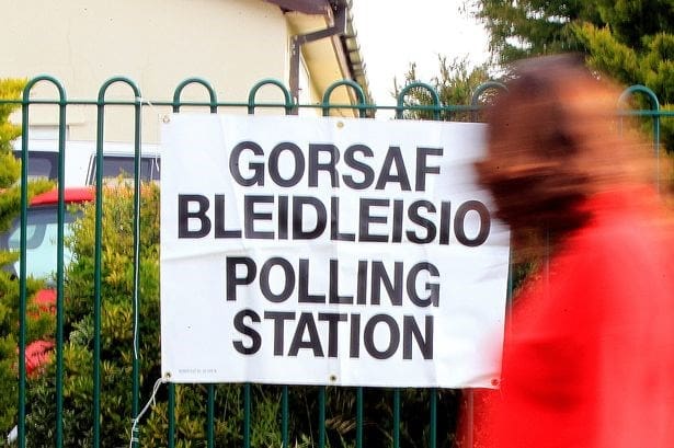 Automatic voter registration pilot adds over 16,000 voters in Wales