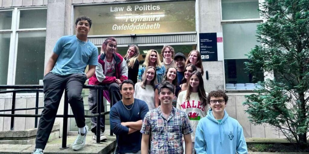 Lecturer from the USA who promotes the Welsh language in Florida