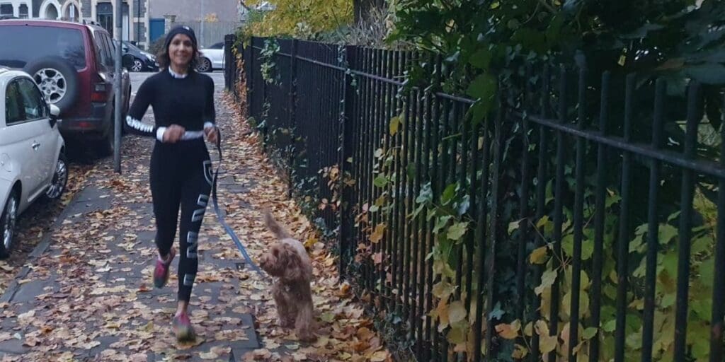 Woman overcomes fear after leg injury to tackle Cardiff Half Marathon