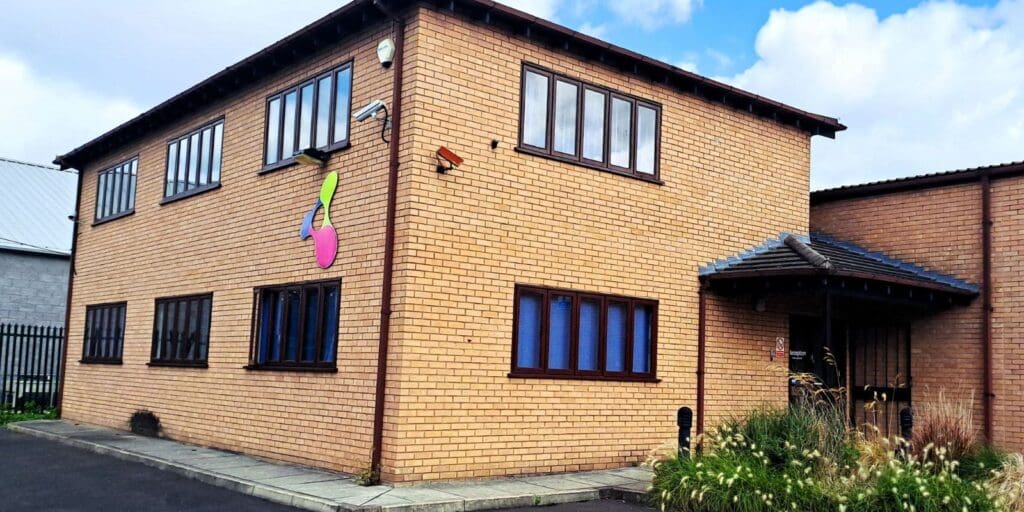 Electronics innovator expands workforce and establishes manufacturing plant in North Wales