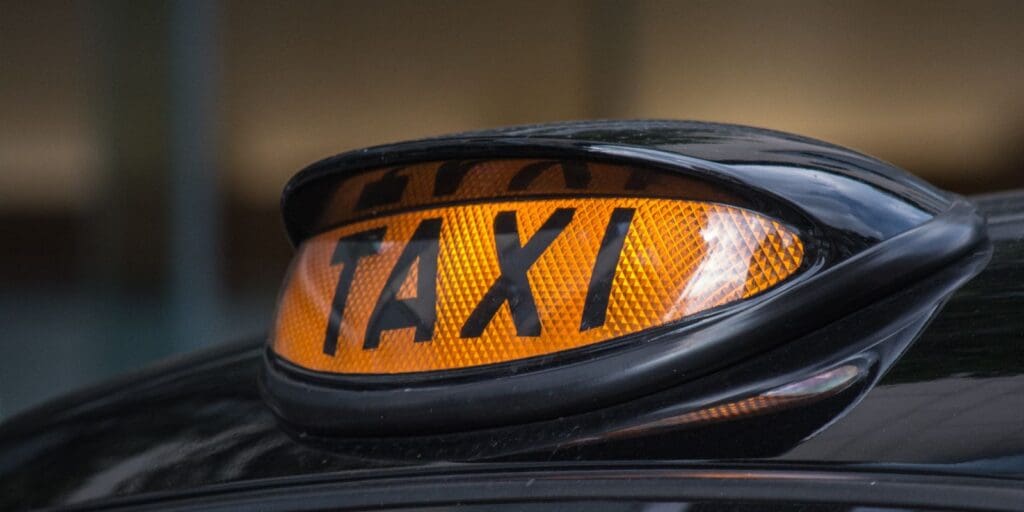 Card payments to become mandatory in all Swansea taxis