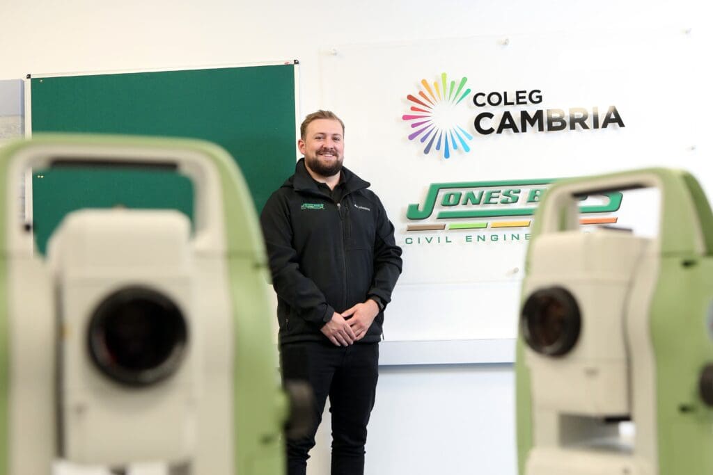 Jones Bros makes significant improvements to higher apprenticeship scheme