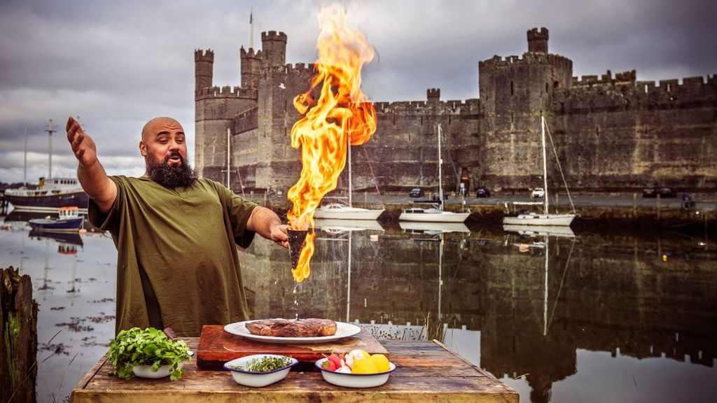 Chris’ Fiery foodie series kicks off in his hometown of Caernarfon