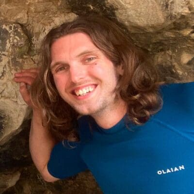 Search launched for missing man in Holyhead