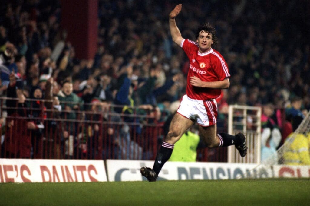 David Beckham and Sir Alex Ferguson pay tribute to Mark Hughes in new BBC documentary