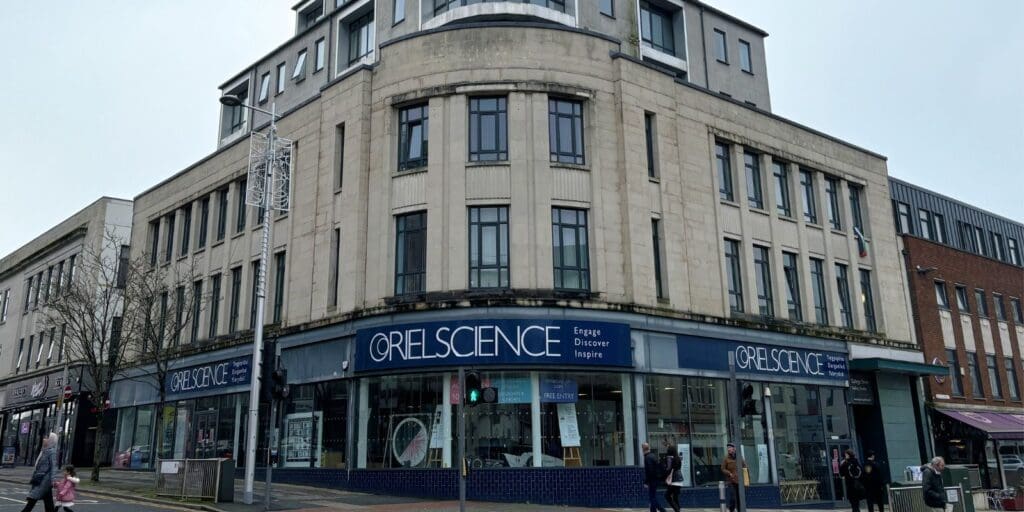 Oriel Science celebrates new charity status